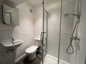 Photo 33- click for photo gallery